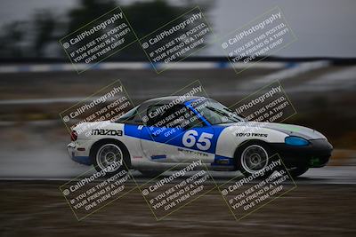 media/Nov-15-2025-CalClub SCCA (Sat) [[7bfa5a7151]]/Race/Group 4/